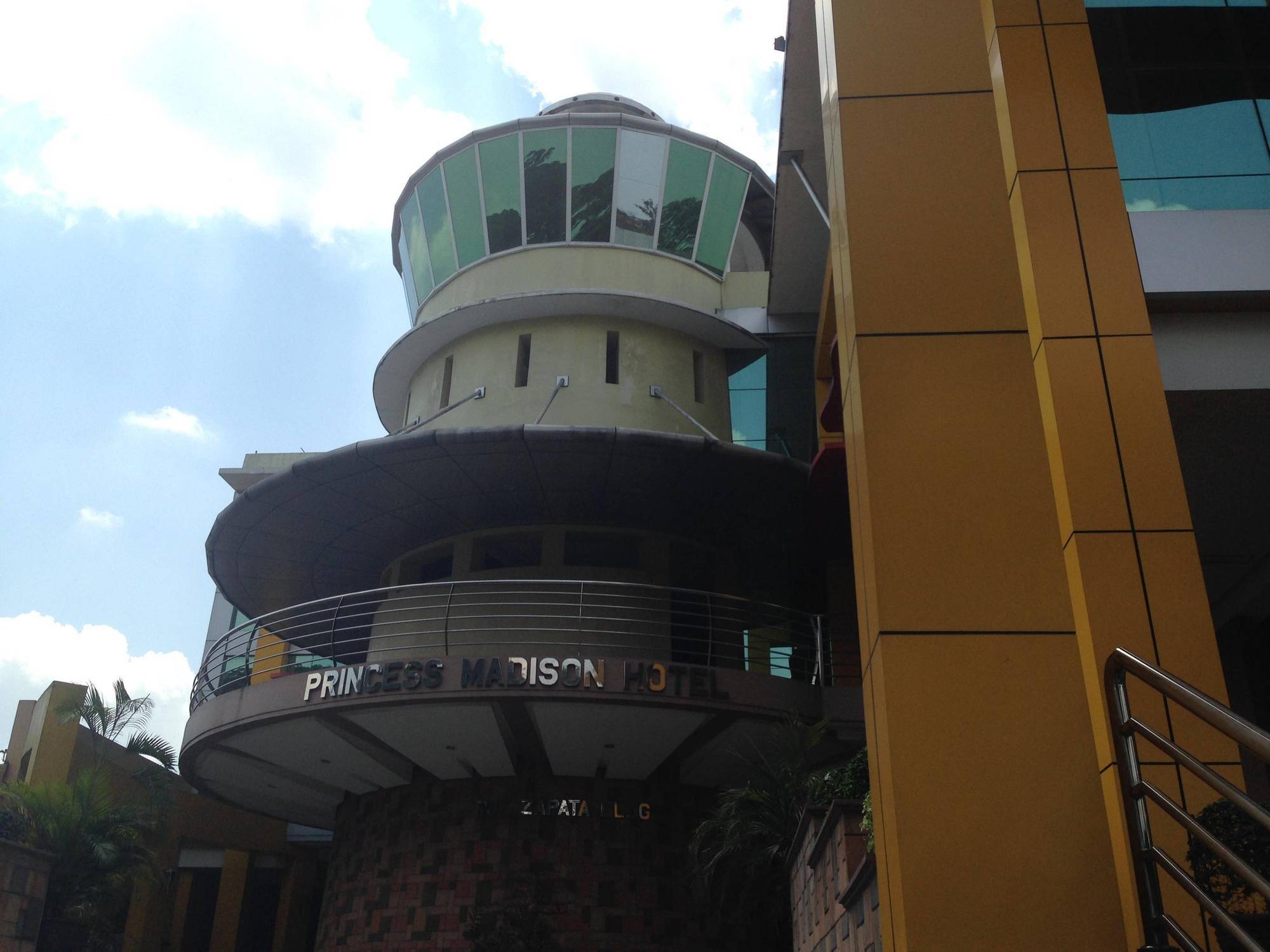 Princess Madison Hotel Ángeles Exterior foto